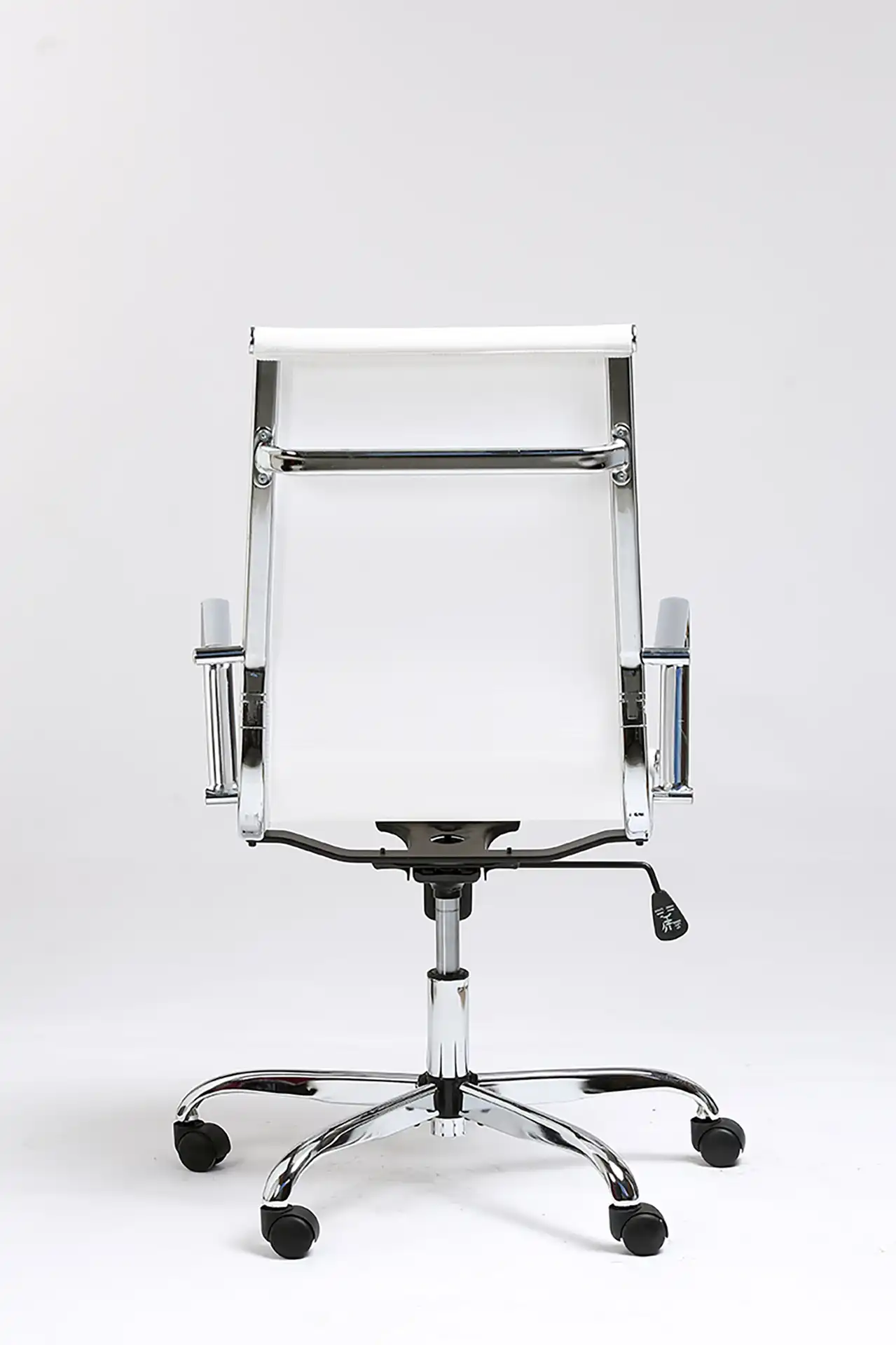 Photo du produit FAUTEUIL MARYLAND MAILLE BLANCHE PIEDS CHROME